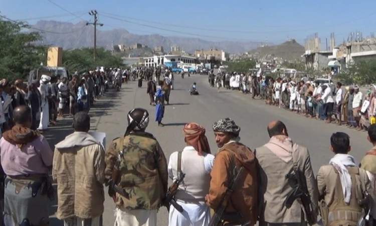 تعز.. وقفات مسلحة بعدد من المديريات تأكيدا على مواصلة النفير