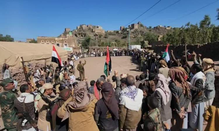 أبناء مديريات عمران يعلنون الاستمرار في التعبئة والجهوزية