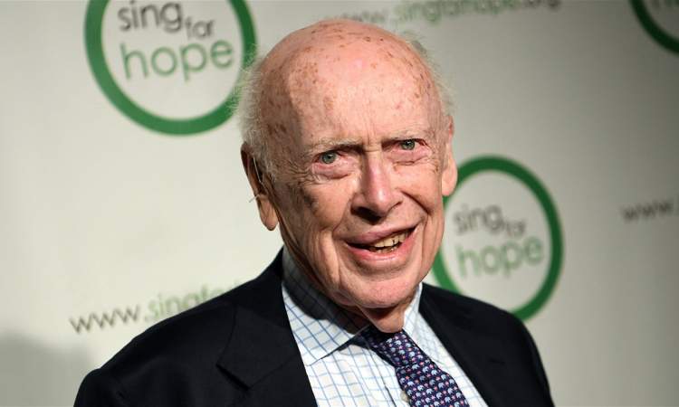 وفاة جيمس واتسون.. العالم الذي فكّ شيفرة الحمض النووي