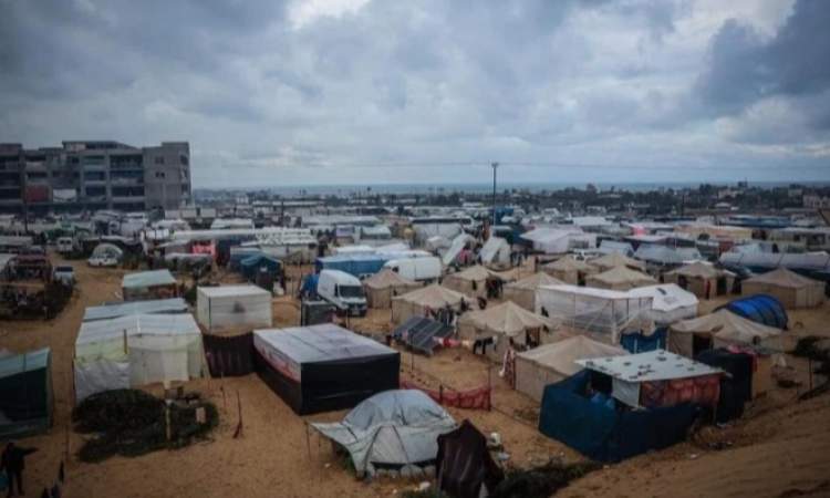 "حماس": الأمطار تغرق خيام النازحين في غزة وسط عجز عربي وإسلامي