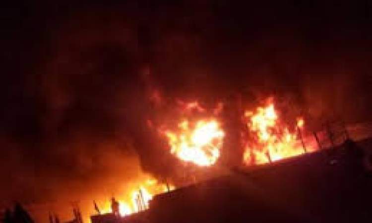 اندلاع حريق بمنطقة ارتل بصنعاء